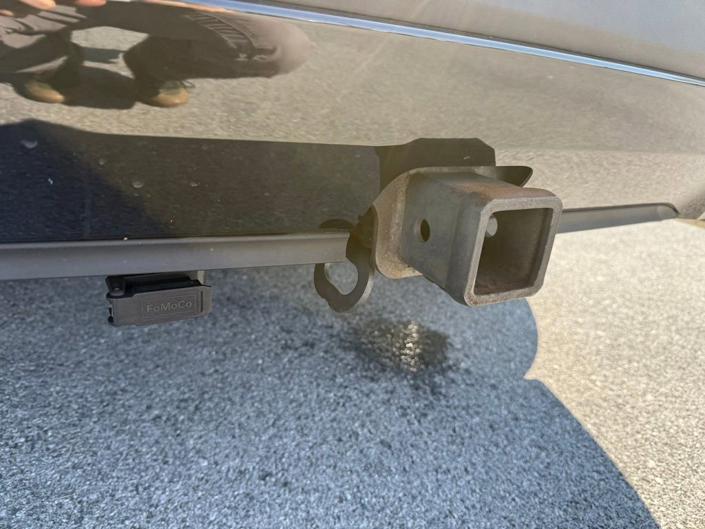 Certified 2022 Ford Escape SEL w/ SEL Stealth AWD Package image 32