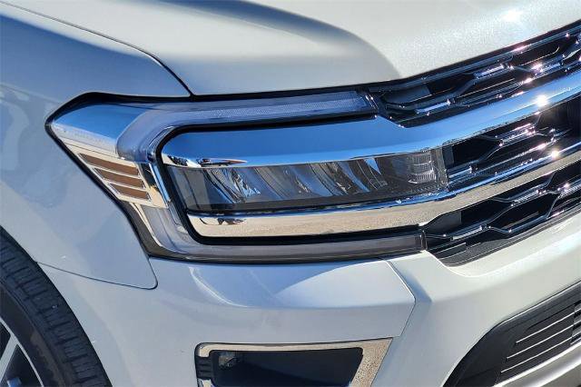 Certified 2023 Ford Expedition Max Limited image 7