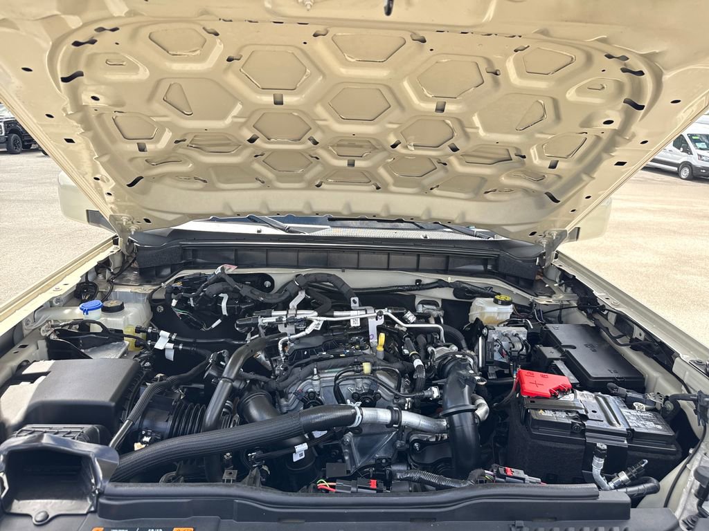 Certified 2025 Ford Bronco Outer Banks image 30