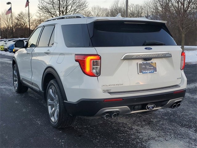 Certified 2020 Ford Explorer Platinum w/ Premium Technology Package image 3