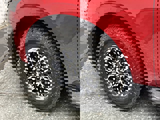 Certified 2022 Ford Expedition XLT image 40