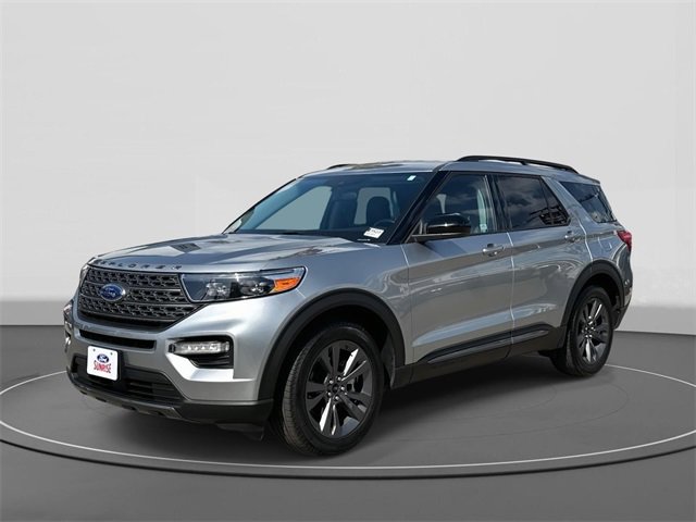 Certified 2023 Ford Explorer XLT w/ Equipment Group 202A