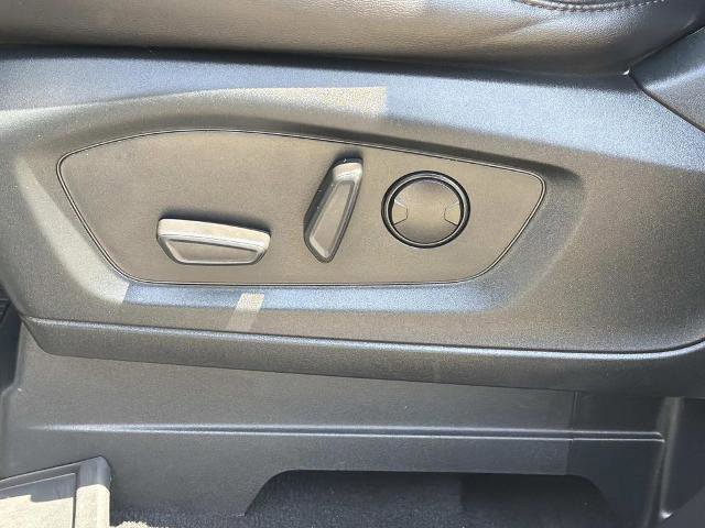 Certified 2022 Ford Explorer XLT w/ Equipment Group 202A image 21