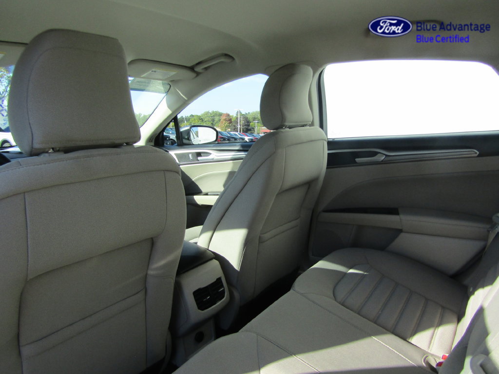 Certified 2019 Ford Fusion SE FWD image 25