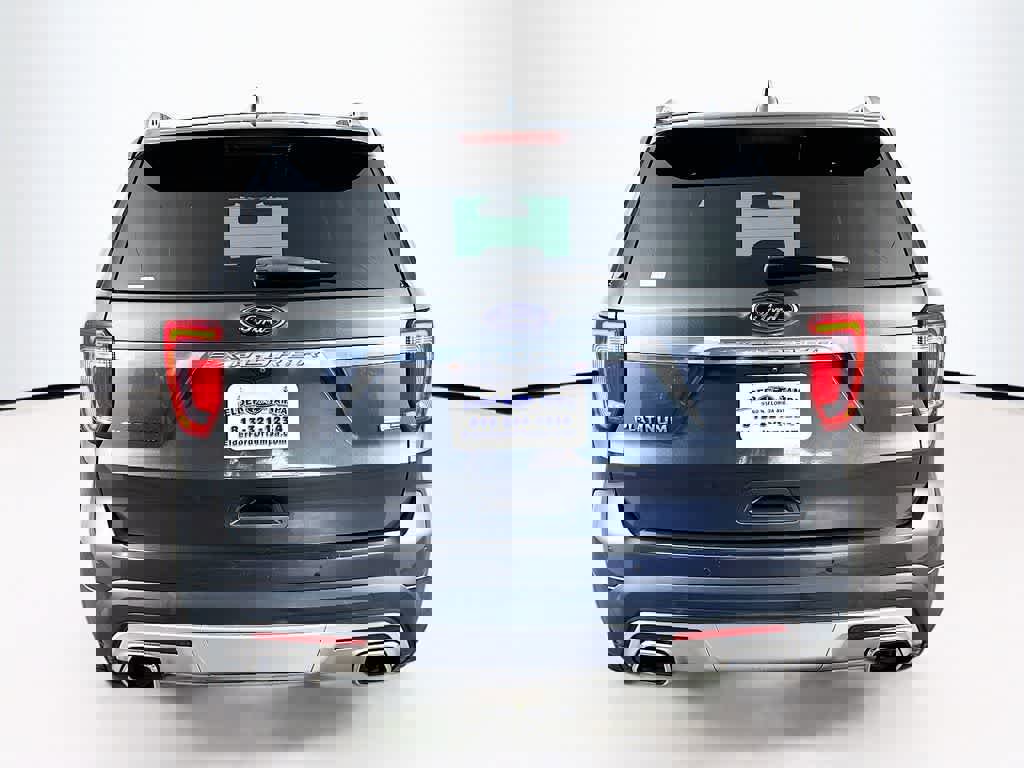 Certified 2017 Ford Explorer Platinum image 4
