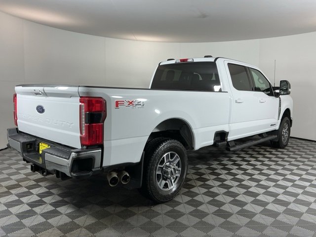 Certified 2025 Ford F350 Lariat w/ FX4 Off-Road Package image 4