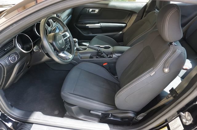 Certified 2021 Ford Mustang Coupe RWD image 19