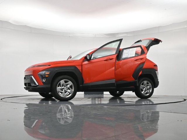Used 2025 Hyundai Kona SE AWD/4WD image 51