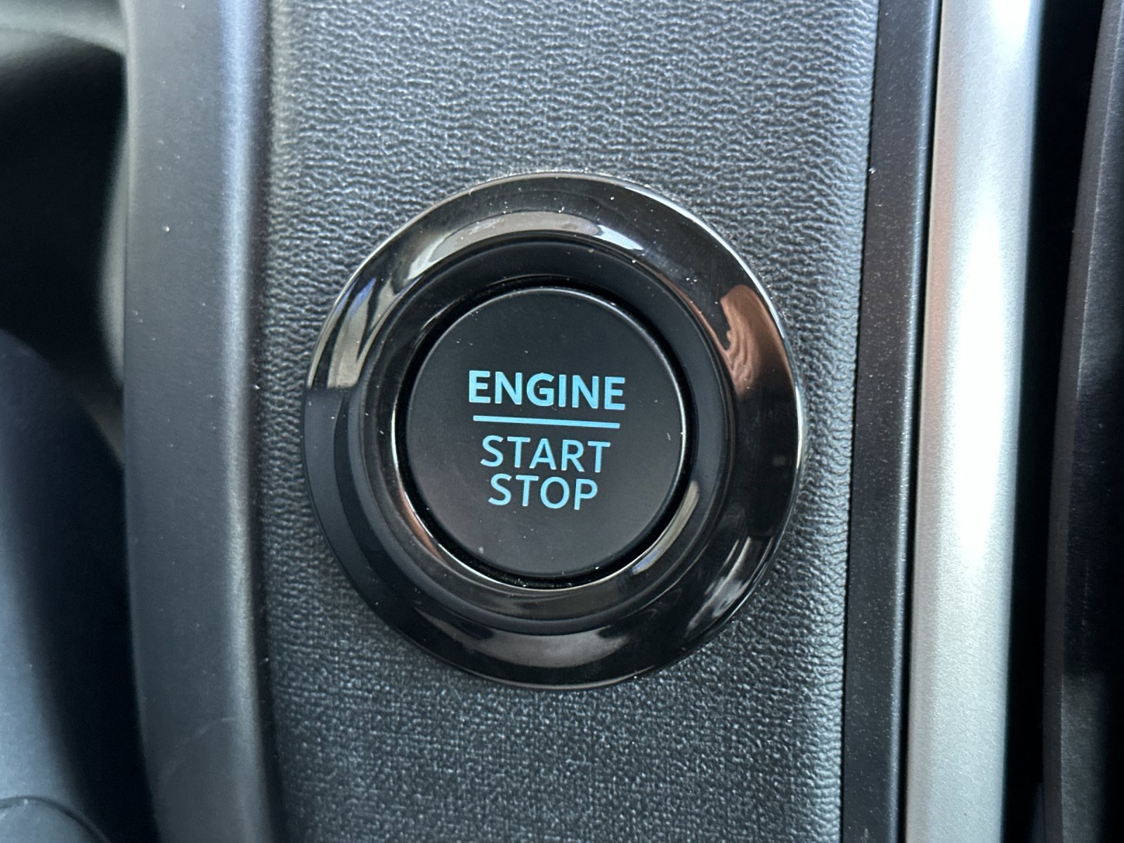 Certified 2025 Ford Expedition Active image 24