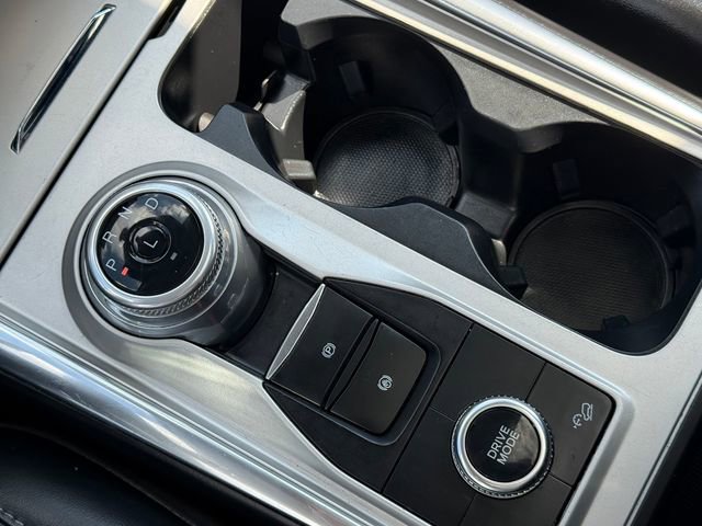 Certified 2022 Ford Explorer XLT w/ Equipment Group 202A image 15