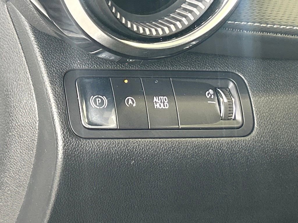 Used 2025 Chevrolet Equinox LT image 33