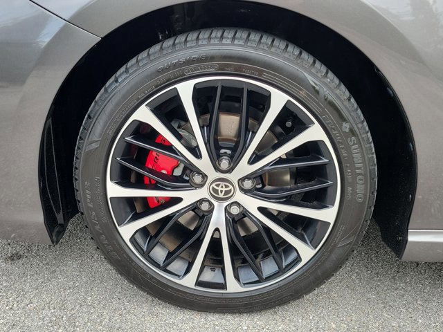 Used 2020 Toyota Camry SE FWD image 13