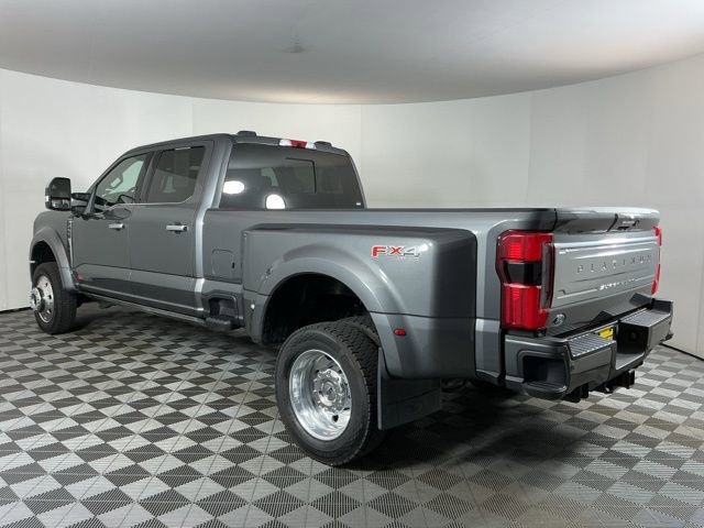 Certified 2024 Ford F450 Platinum w/ FX4 Off-Road Package AWD/4WD image 6
