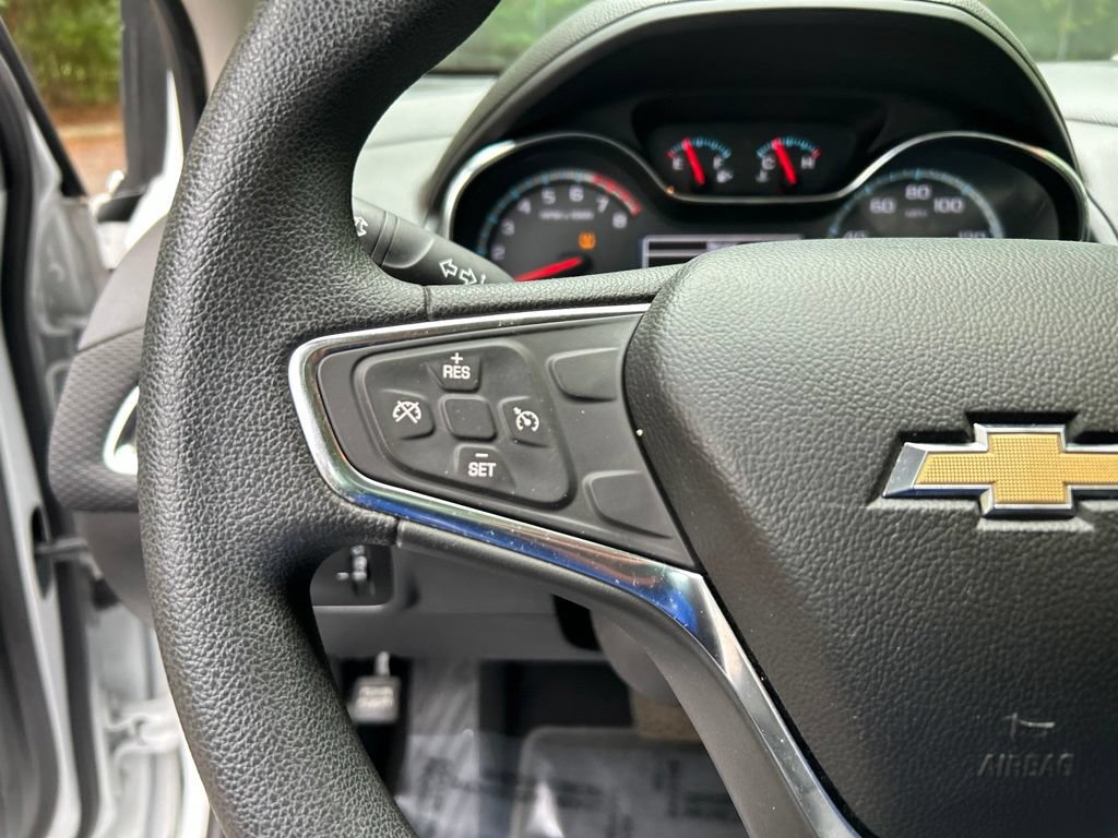 Used 2017 Chevrolet Cruze LT w/ Sun And Sound Package FWD image 24