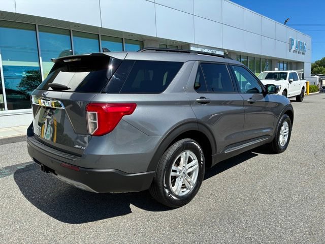 Certified 2023 Ford Explorer XLT w/ Equipment Group 202A AWD/4WD image 5