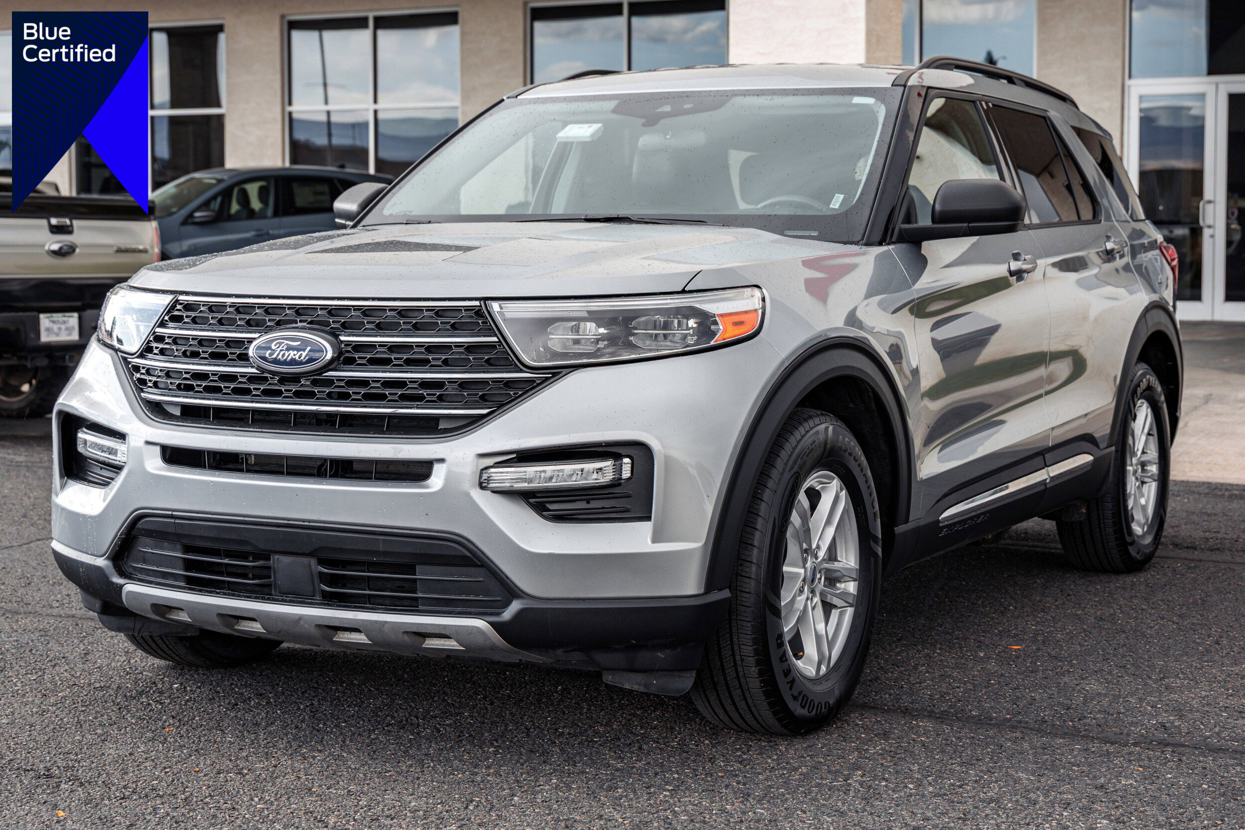 Certified 2023 Ford Explorer XLT w/ Equipment Group 202A