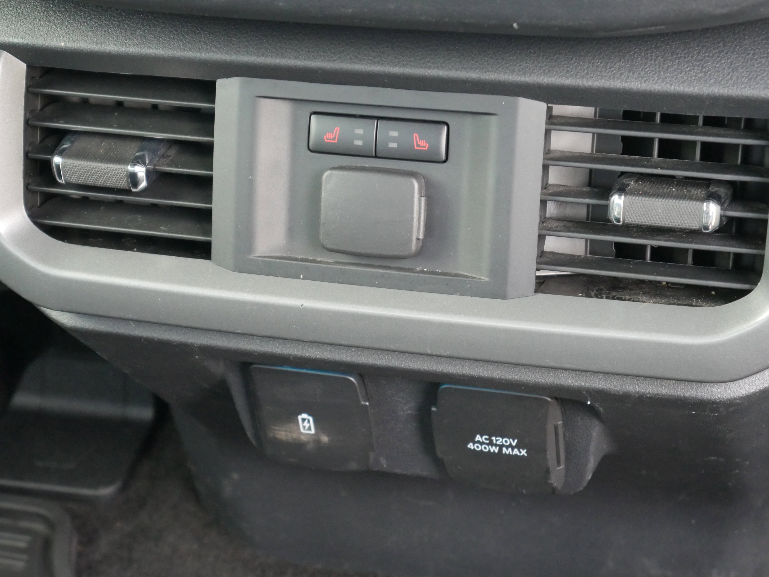 Certified 2021 Ford F150 Lariat w/ Equipment Group 502A High image 34