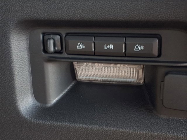 Certified 2023 Ford Explorer Limited w/ Limited Technology Package image 26