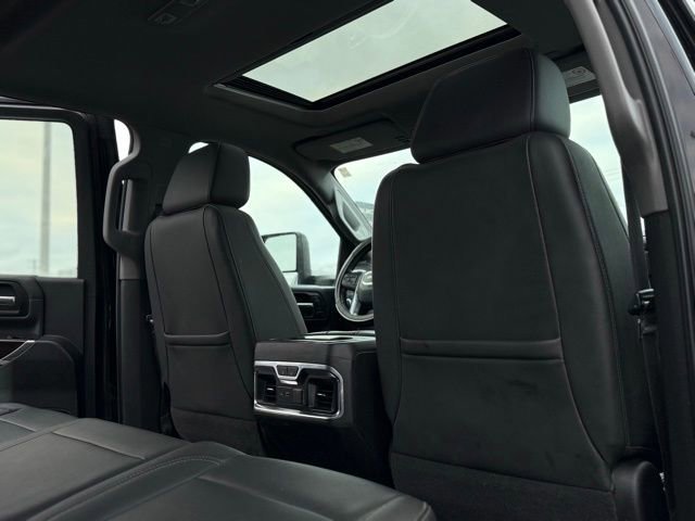 Used 2020 GMC Sierra 2500 SLT image 34