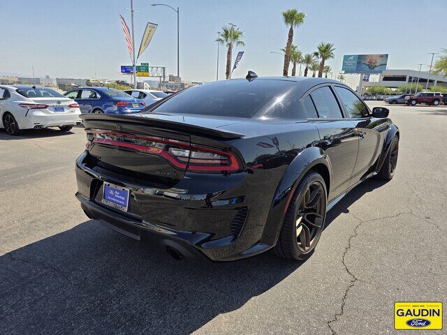 Used 2023 Dodge Charger SRT Hellcat w/ Harman/Kardon Audio Group RWD image 7