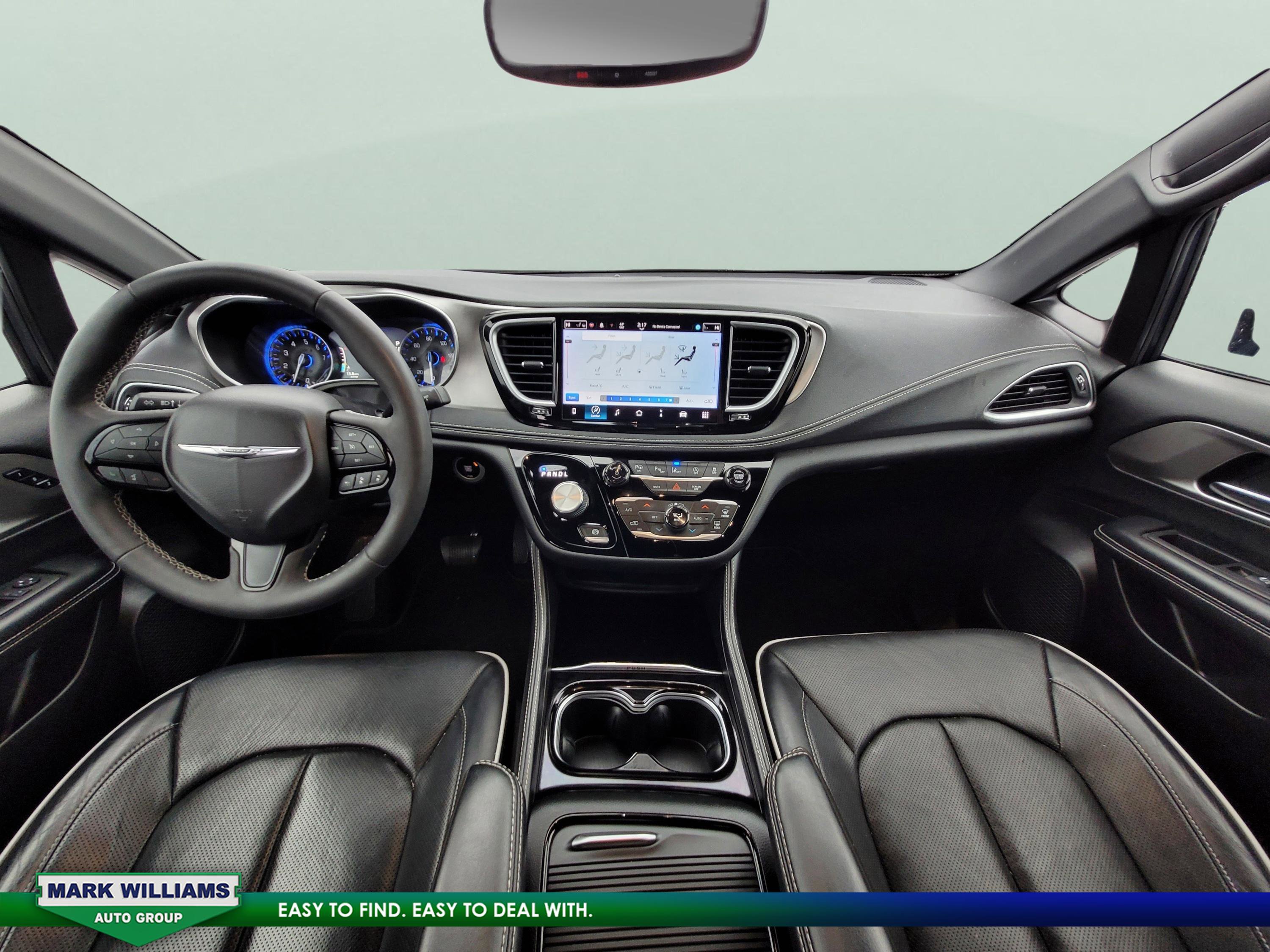 Used 2022 Chrysler Pacifica Limited w/ S Appearance Package image 13