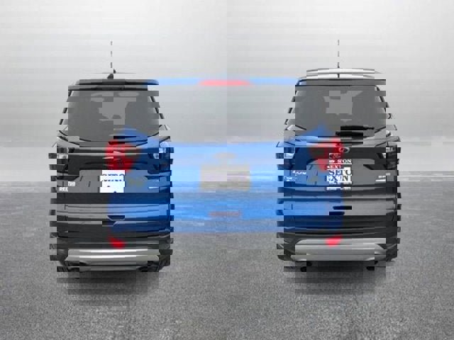 Certified 2019 Ford Escape SE w/ Ford Safe & Smart Package image 3