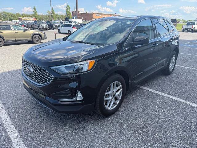 Certified 2023 Ford Edge SEL w/ Convenience Package AWD/4WD image 4