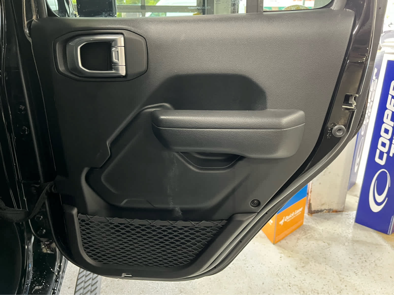 Used 2023 Jeep Wrangler Unlimited Sport AWD/4WD image 33