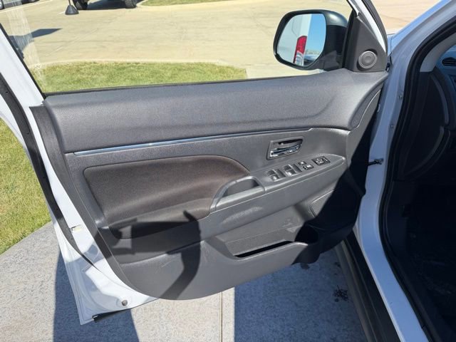 Used 2024 Mitsubishi Outlander Sport AWD image 8