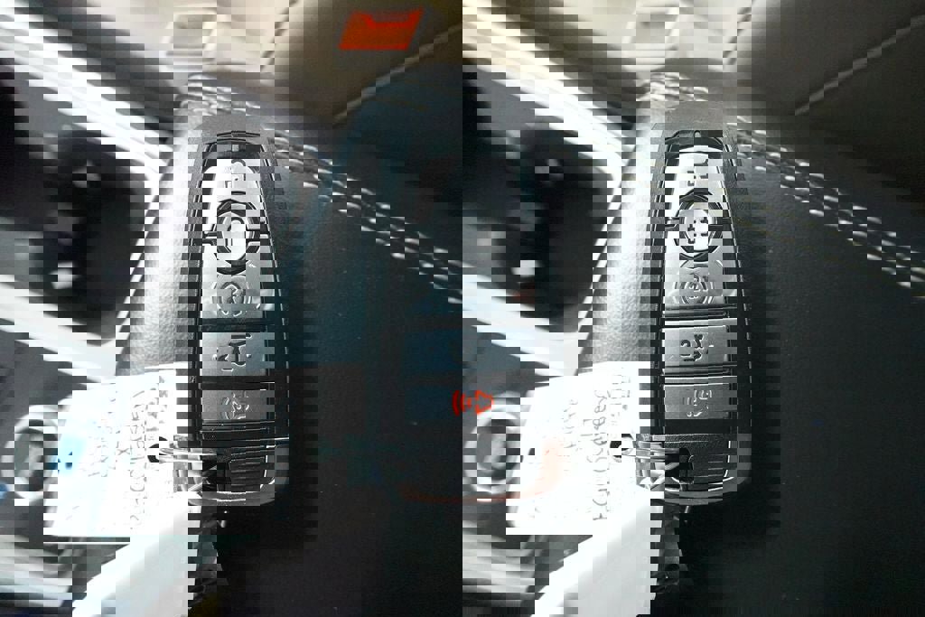 Certified 2023 Ford Explorer XLT w/ Equipment Group 202A image 21