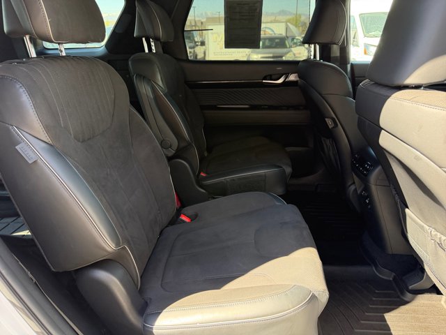 Used 2024 Hyundai Palisade Calligraphy image 18