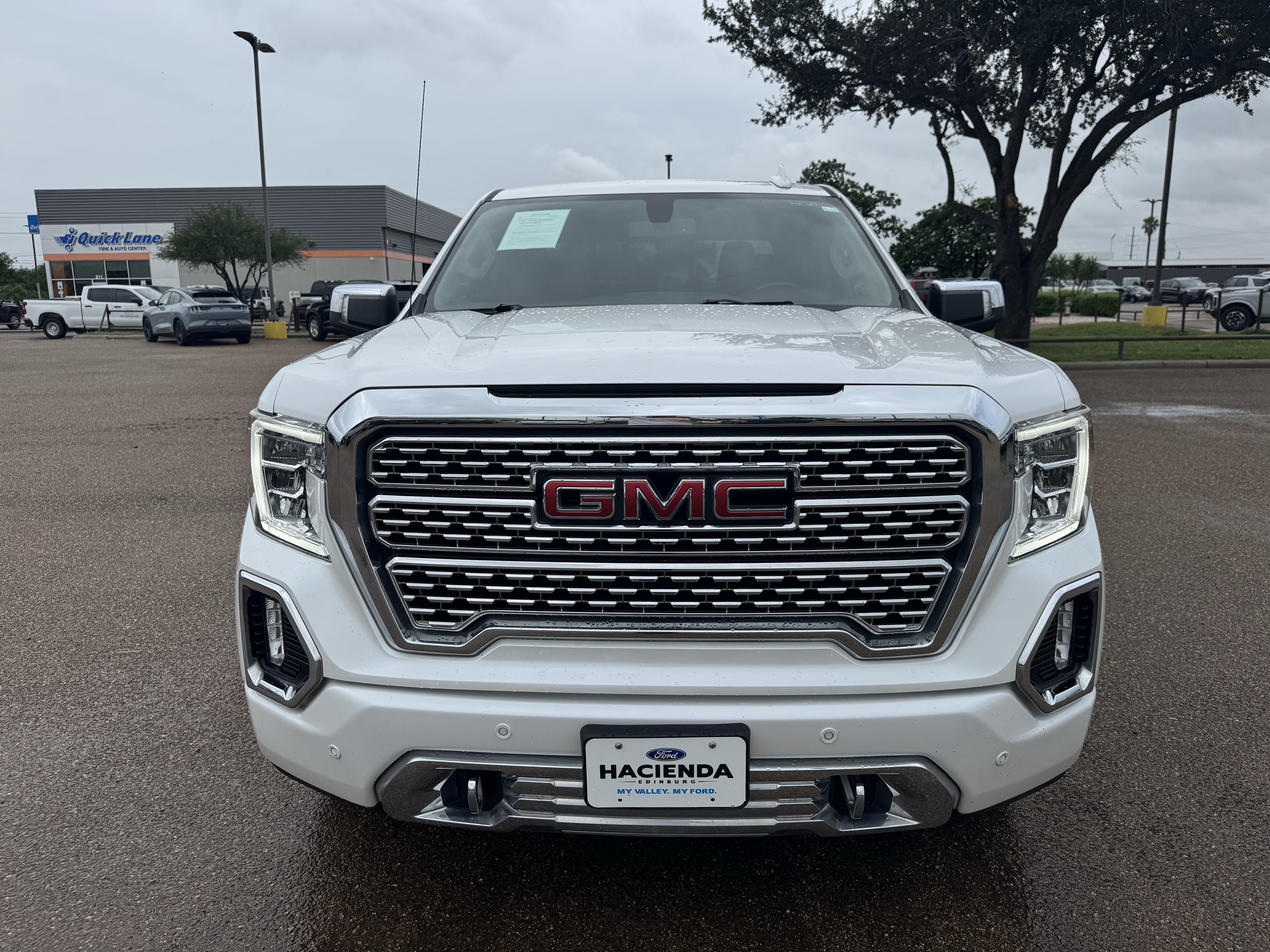 Used 2022 GMC Sierra 1500 Denali RWD image 6