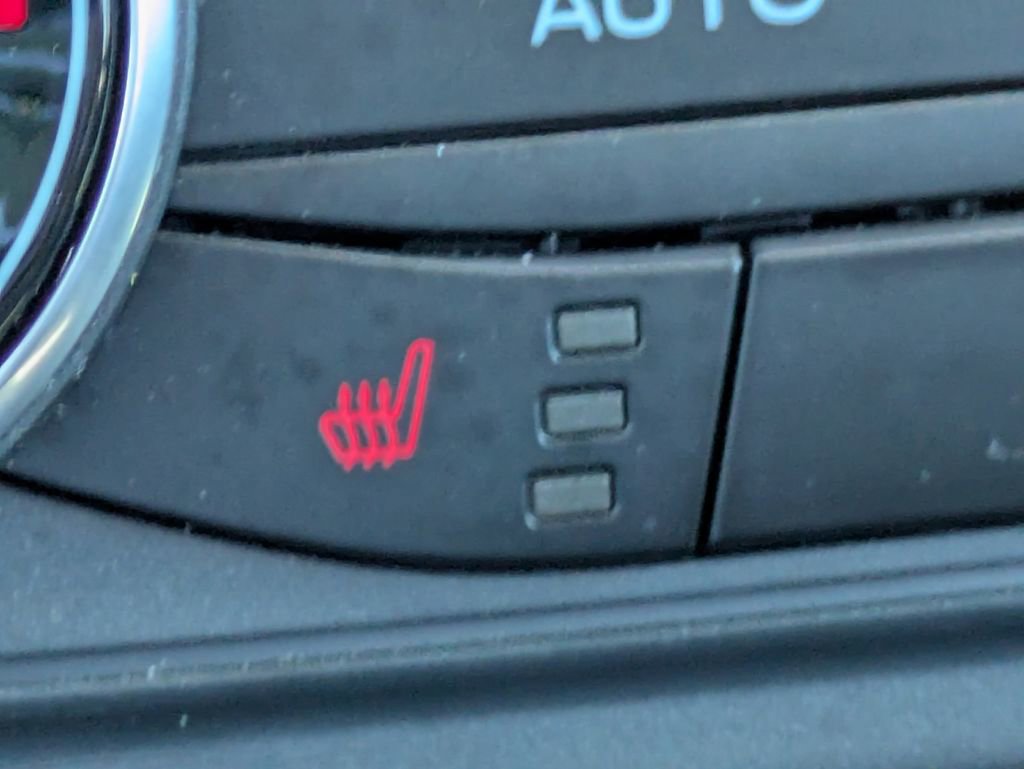 Certified 2024 Ford Maverick Lariat w/ Black Appearance Package image 24