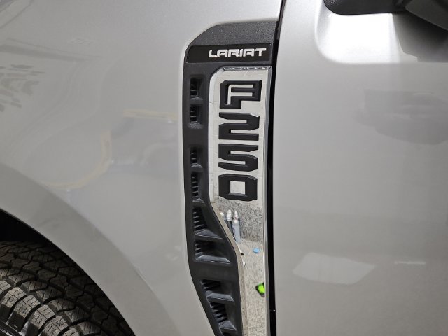 Certified 2024 Ford F250 Lariat w/ Chrome Package AWD/4WD image 40