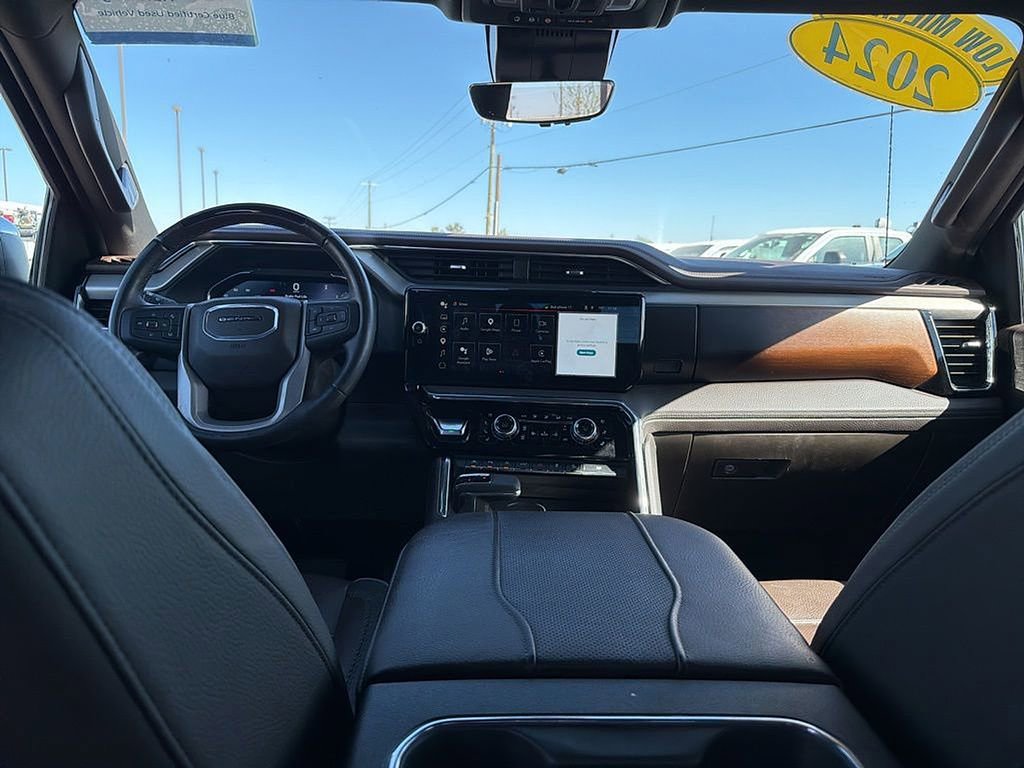 Used 2024 GMC Sierra 1500 Denali image 13