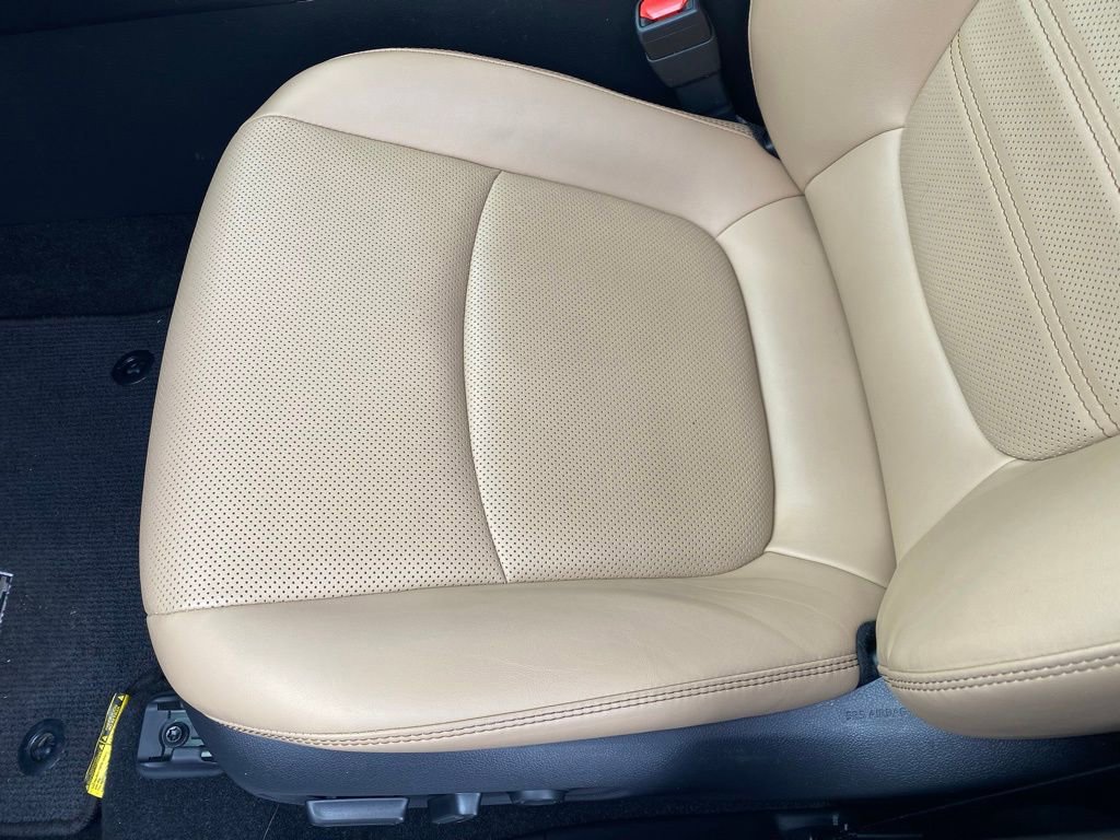 Used 2024 Toyota RAV4 Limited image 20