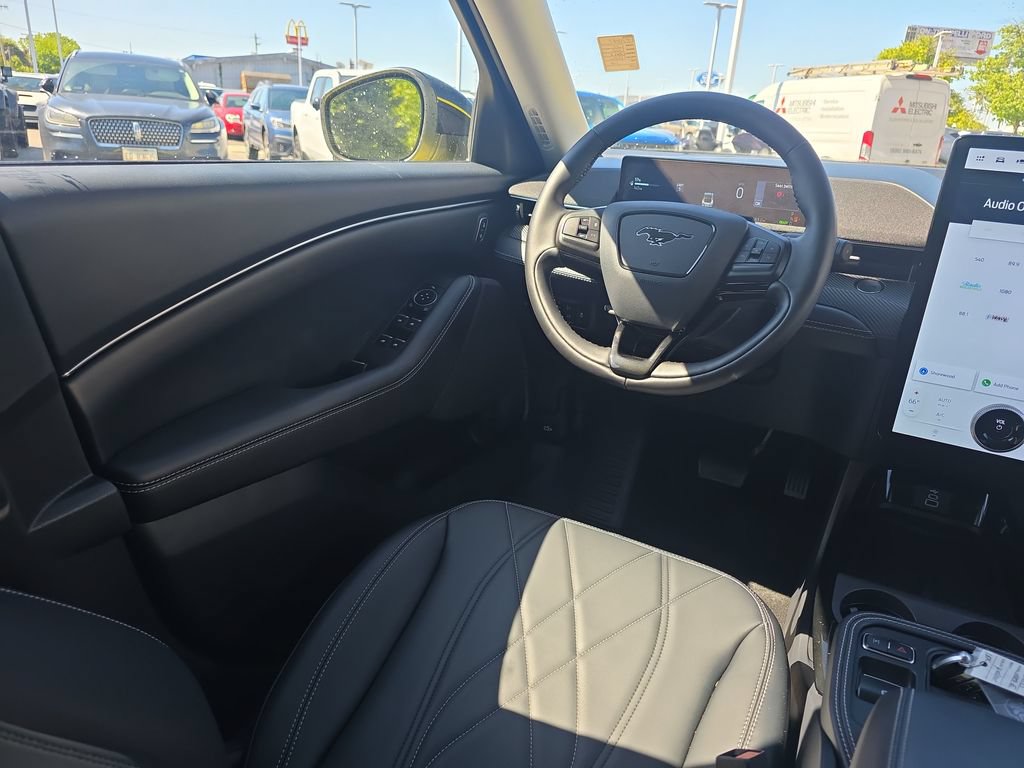 Certified 2025 Ford Mustang Mach-E Select RWD image 23