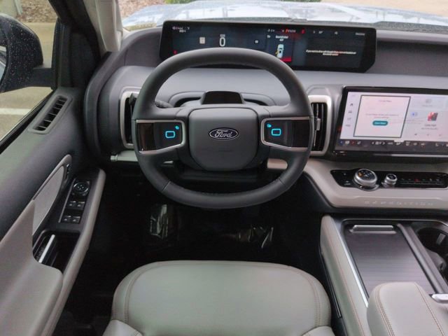 Certified 2025 Ford Expedition Max Active RWD image 16