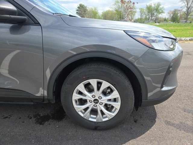 Certified 2025 Ford Escape Active image 4