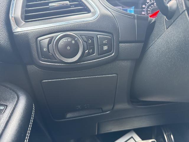 Certified 2023 Ford Edge ST image 13