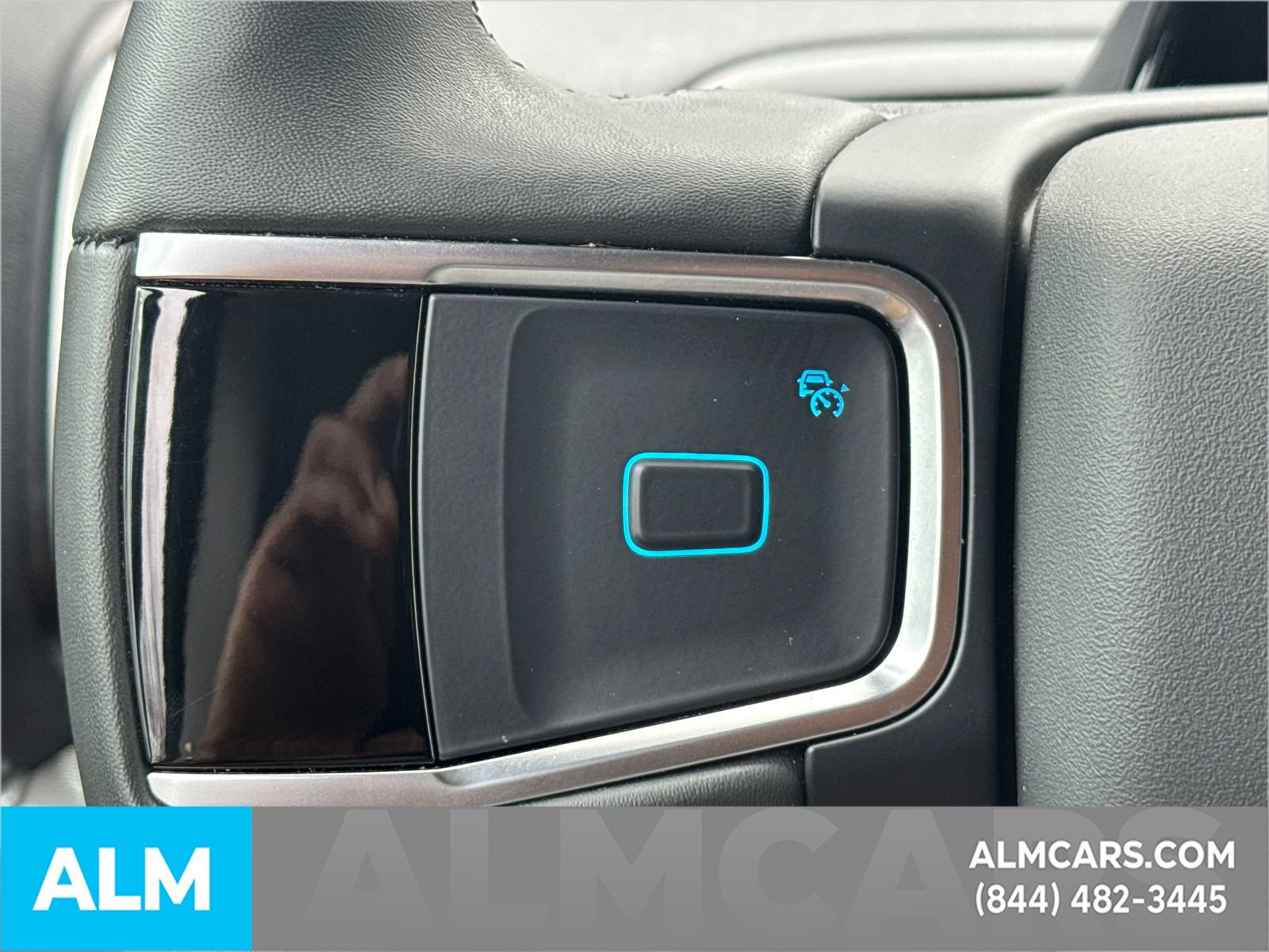 Certified 2025 Ford Expedition Active image 32