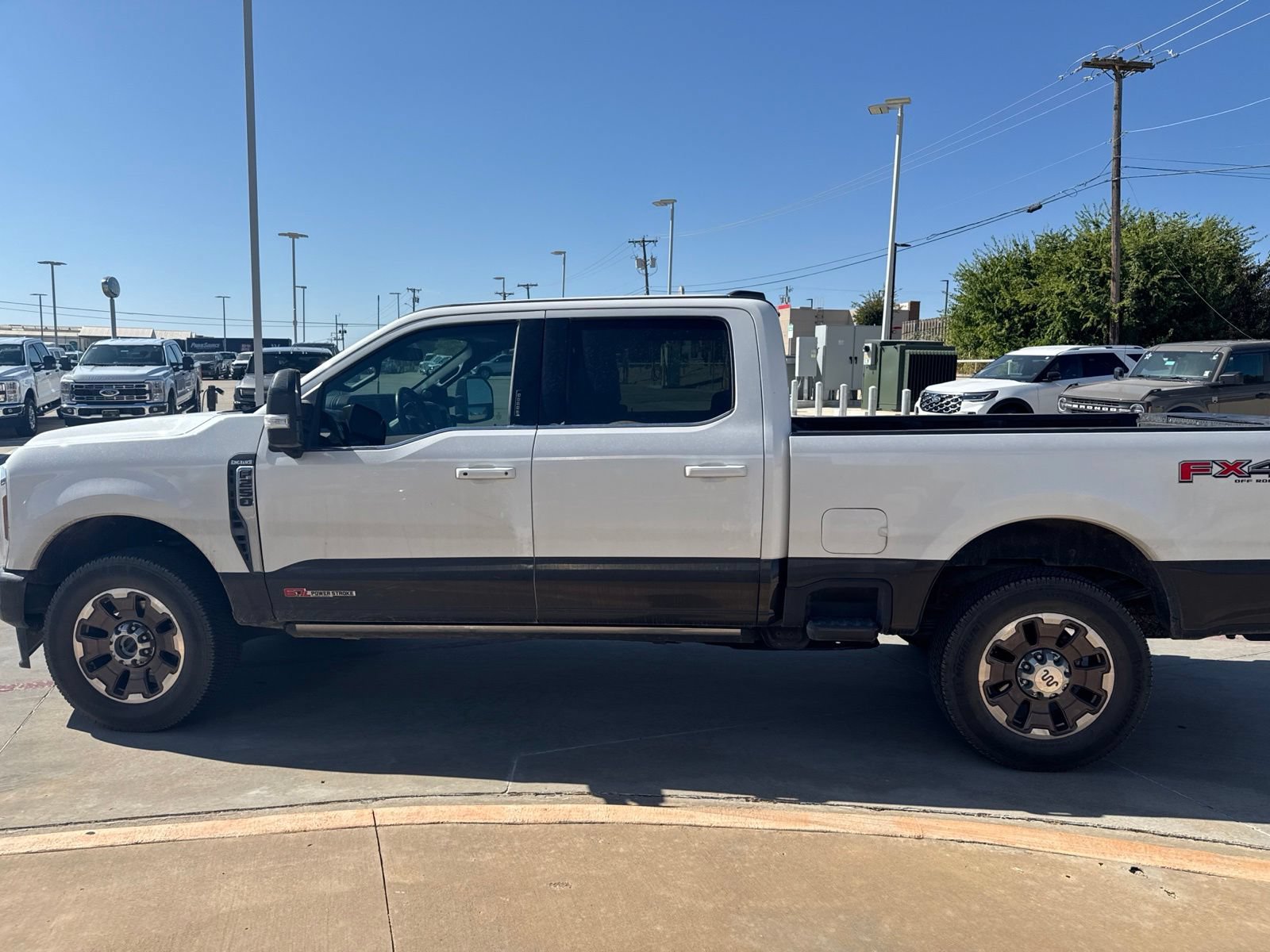 Certified 2024 Ford F250 King Ranch AWD/4WD image 7
