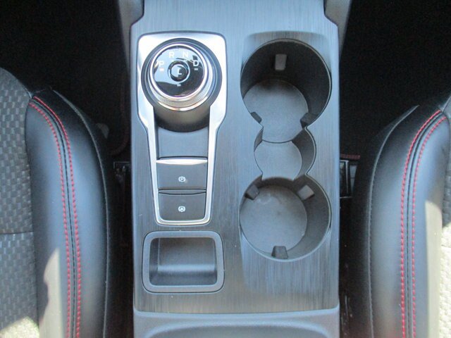Certified 2023 Ford Escape ST-Line w/ Tech Pack #1 AWD/4WD image 15