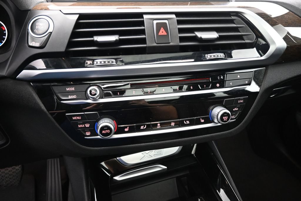 Used 2018 BMW X3 xDrive30i AWD/4WD image 17