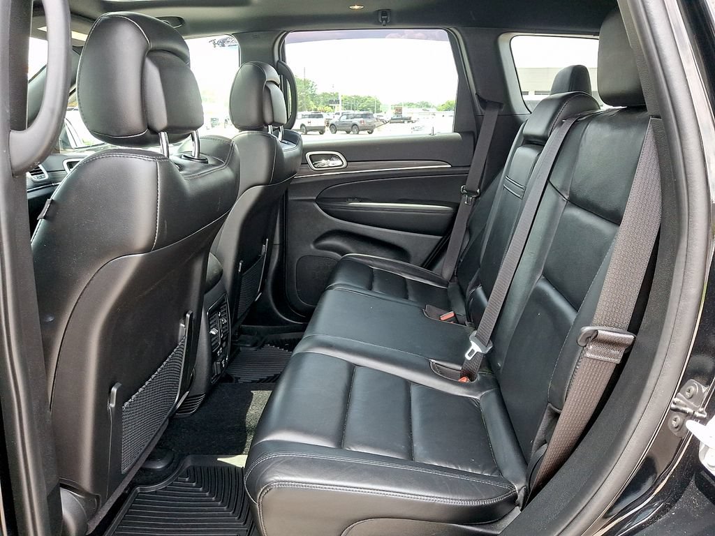 Used 2021 Jeep Grand Cherokee Limited w/ Trailer Tow Group IV AWD/4WD image 10