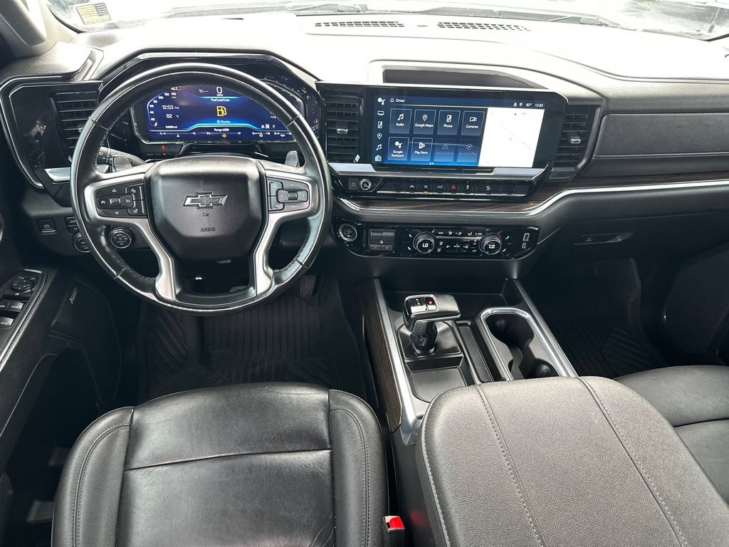 Used 2024 Chevrolet Silverado 1500 RST AWD/4WD image 23