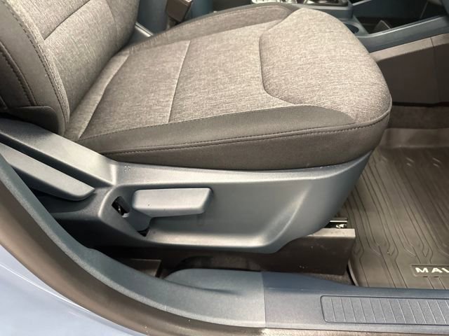 Certified 2025 Ford Maverick XLT w/ XLT Luxury Package image 13