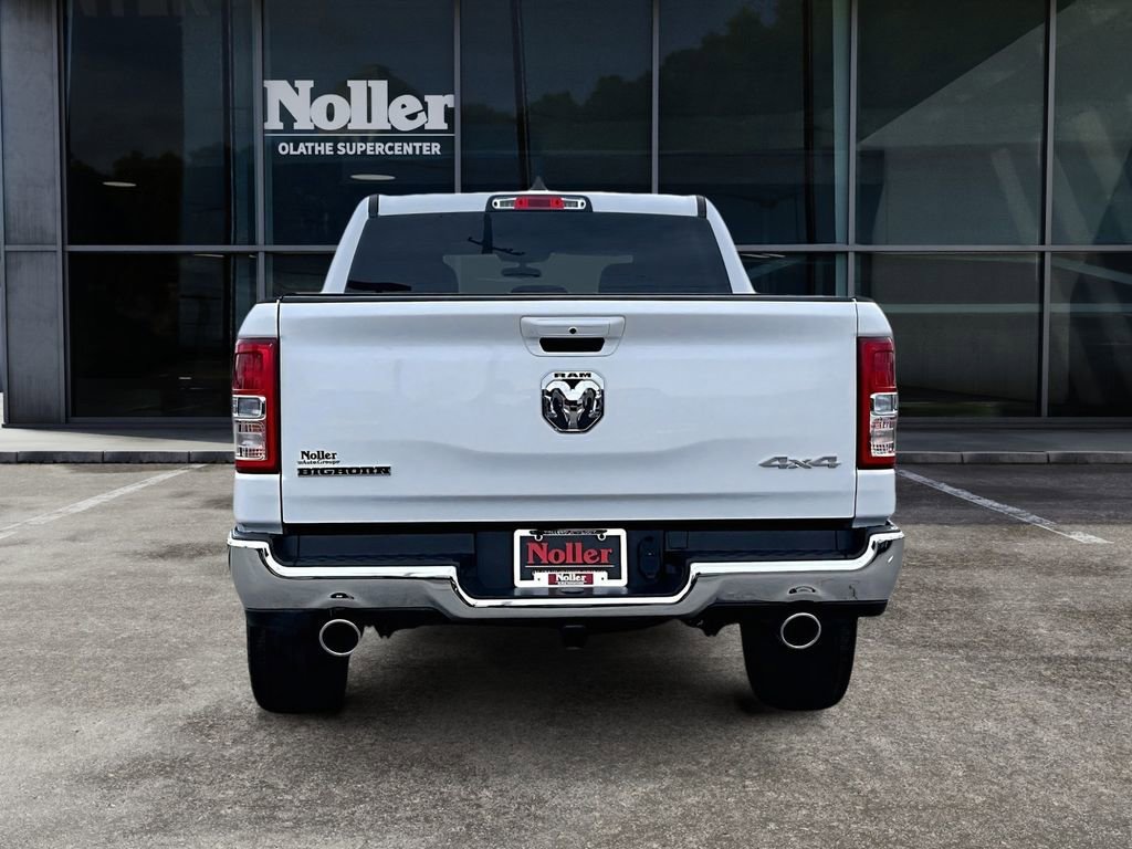 Used 2022 RAM 1500 Big Horn AWD/4WD image 3