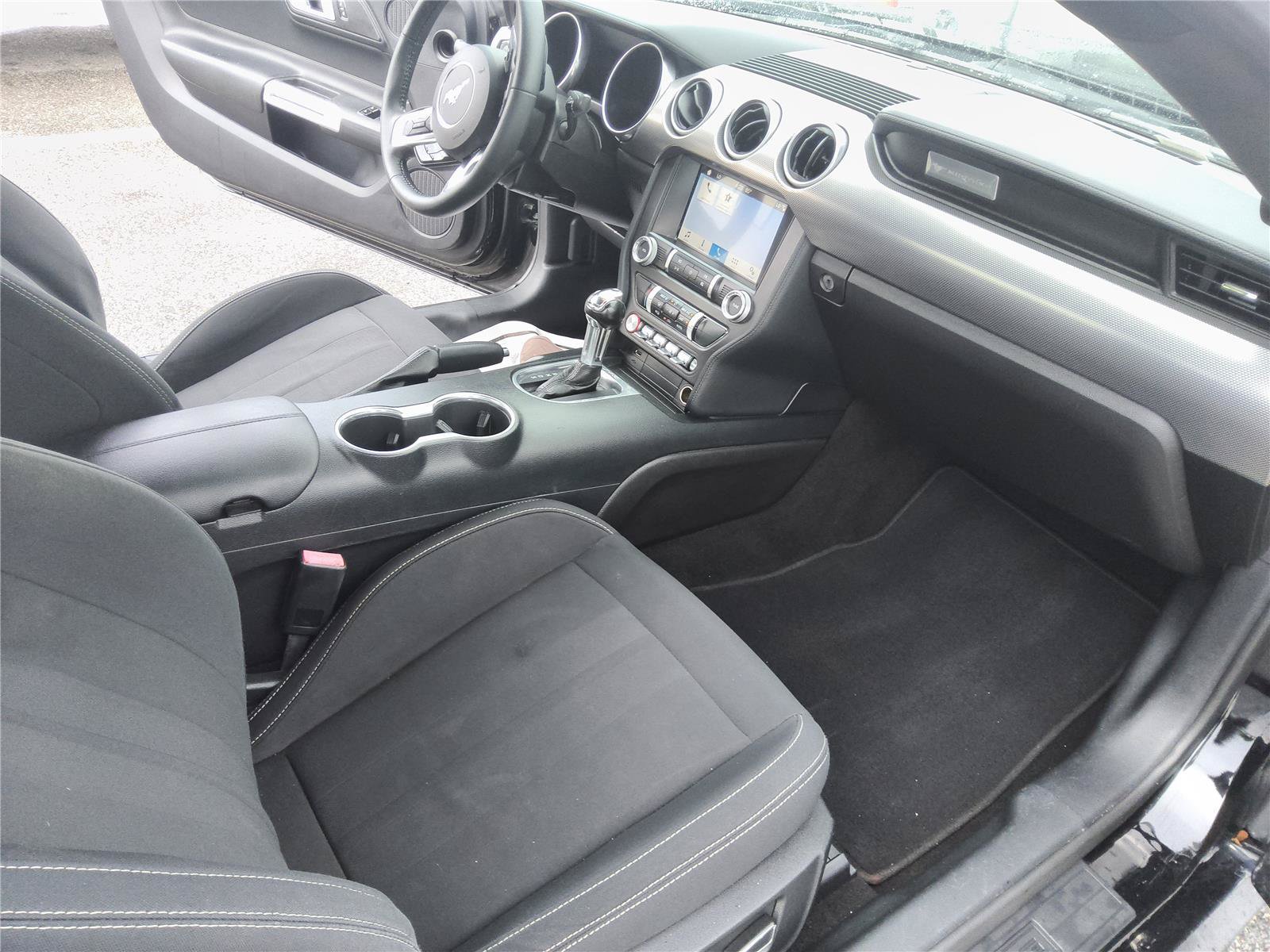 Certified 2019 Ford Mustang Coupe w/ Equipment Group 101A RWD image 21
