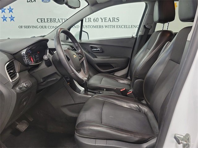 Used 2018 Chevrolet Trax LT w/ Driver Confidence Package image 8